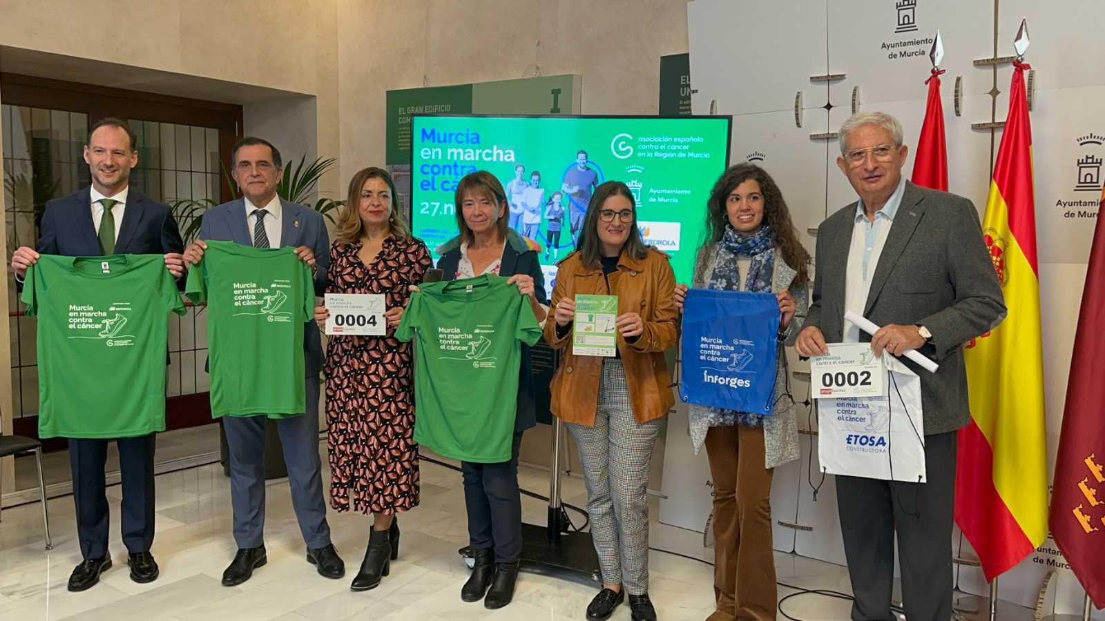 Proexport apoya la marcha contra el Cáncer en Murcia